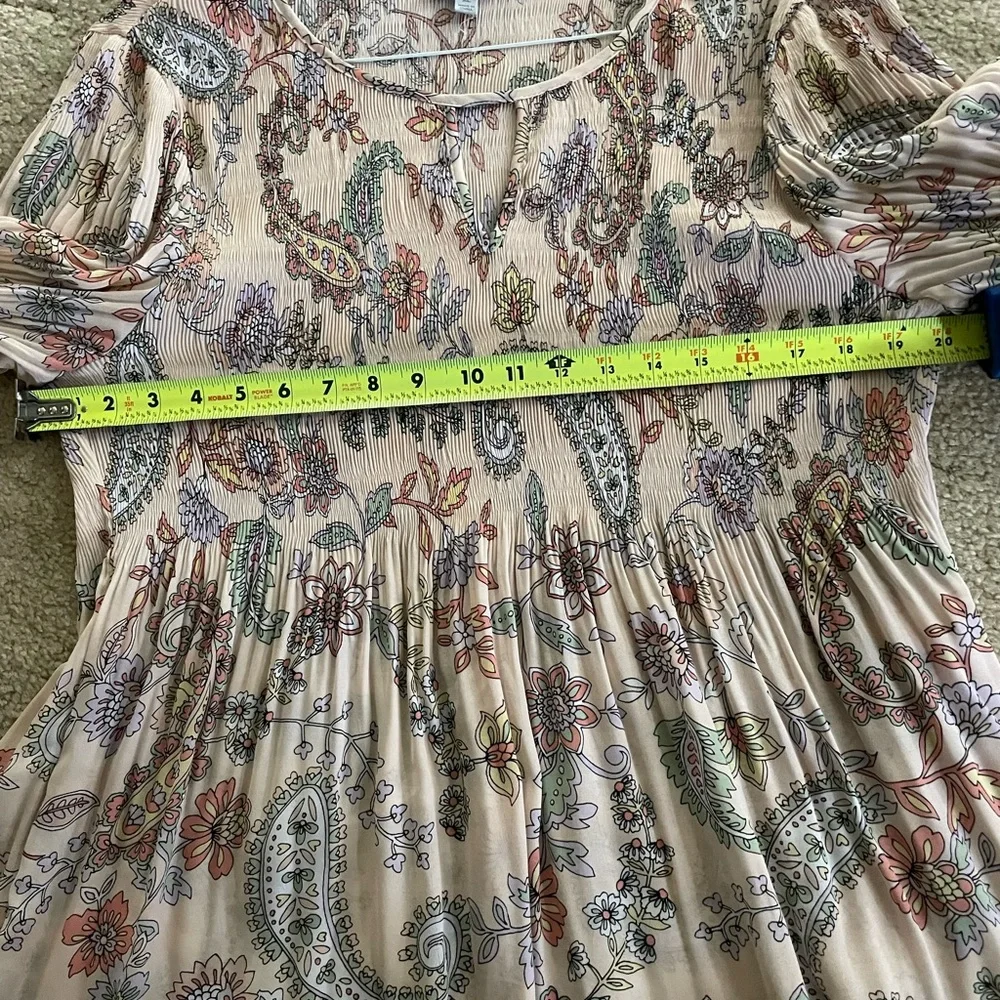 Floral Paisley Women's Top - Picture 4 of 5